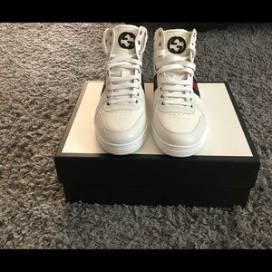*Authentic* GUC high-top Gucci sneakers.